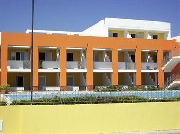 Solaris Aparthotel San Foca